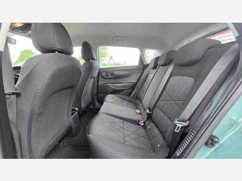 Hyundai BAYON 1.0 T-GDi MHEV SE Connect Euro 6 (s/s) 5dr 29