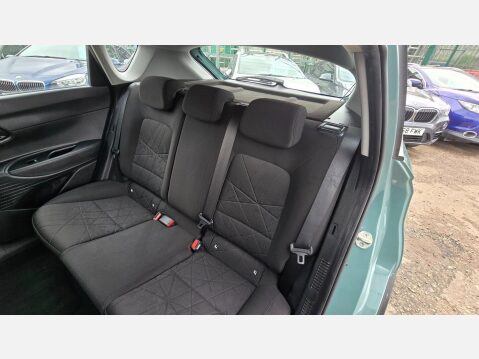 Hyundai BAYON 1.0 T-GDi MHEV SE Connect Euro 6 (s/s) 5dr 31
