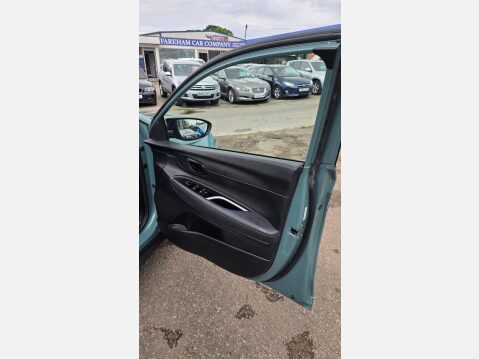 Hyundai BAYON 1.0 T-GDi MHEV SE Connect Euro 6 (s/s) 5dr 42