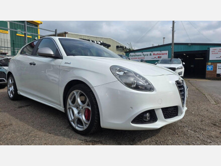 Alfa Romeo Giulietta 2.0 JTDM-2 QV Line TCT Euro 5 (s/s) 5dr