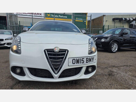 Alfa Romeo Giulietta 2.0 JTDM-2 QV Line TCT Euro 5 (s/s) 5dr 2