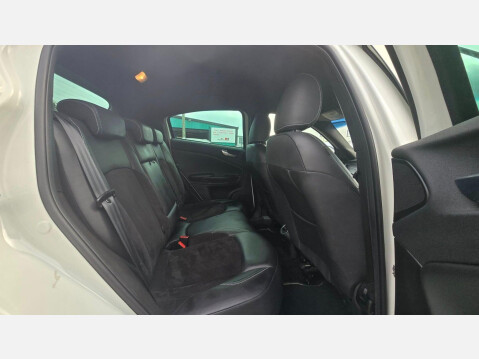 Alfa Romeo Giulietta 2.0 JTDM-2 QV Line TCT Euro 5 (s/s) 5dr 29