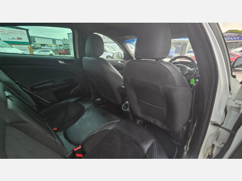 Alfa Romeo Giulietta 2.0 JTDM-2 QV Line TCT Euro 5 (s/s) 5dr 30