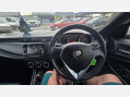 Alfa Romeo Giulietta 2.0 JTDM-2 QV Line TCT Euro 5 (s/s) 5dr 63