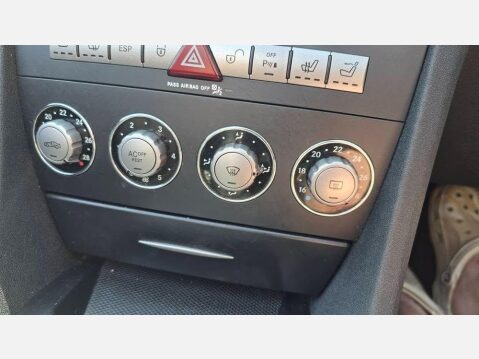 Mercedes-Benz SLK 3.5 SLK350 2dr 62