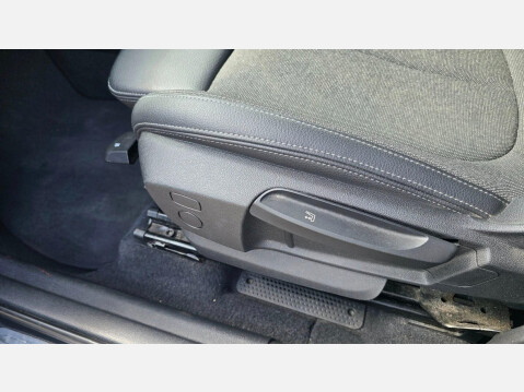 BMW 2 Series 1.5 225xe 7.6kWh Sport Auto 4WD Euro 6 (s/s) 5dr 43
