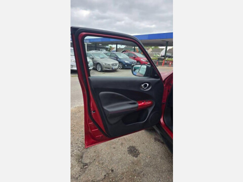 Nissan Juke 1.5 dCi 8v Tekna Euro 5 (s/s) 5dr 34