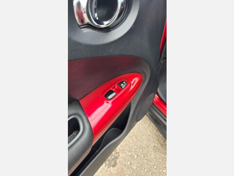 Nissan Juke 1.5 dCi 8v Tekna Euro 5 (s/s) 5dr 35