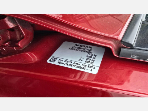 Nissan Juke 1.5 dCi 8v Tekna Euro 5 (s/s) 5dr 47