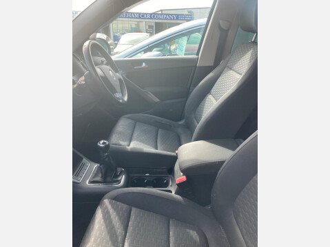 Volkswagen Tiguan 2.0 TDI SE 4WD Euro 4 5dr 6