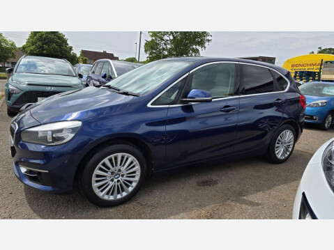 BMW 2 Series 1.5 218i Luxury Euro 6 (s/s) 5dr 4