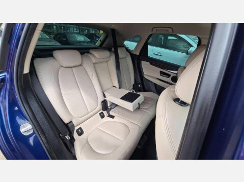BMW 2 Series 1.5 218i Luxury Euro 6 (s/s) 5dr 33