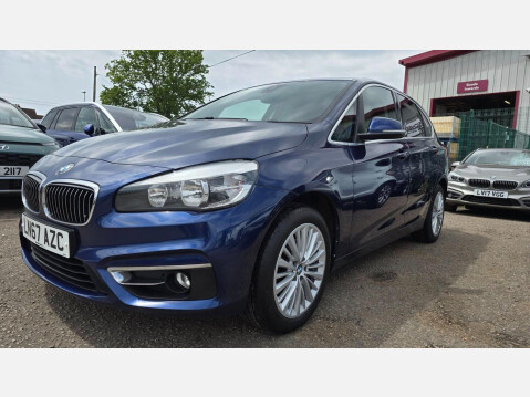 BMW 2 Series 1.5 218i Luxury Euro 6 (s/s) 5dr 3