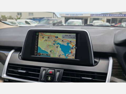 BMW 2 Series 1.5 218i Luxury Euro 6 (s/s) 5dr 66