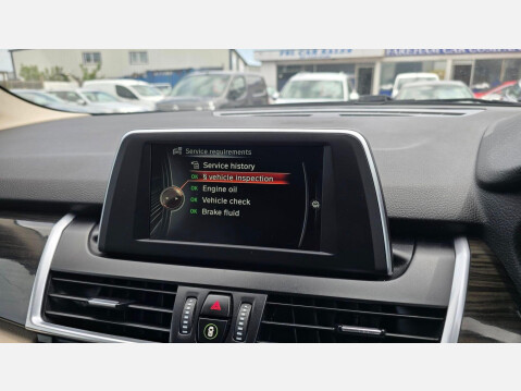 BMW 2 Series 1.5 218i Luxury Euro 6 (s/s) 5dr 74