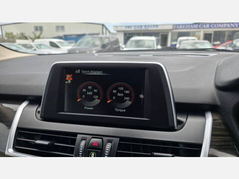BMW 2 Series 1.5 218i Luxury Euro 6 (s/s) 5dr 76