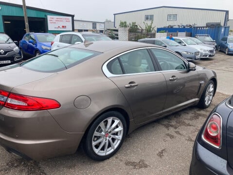 Jaguar XF 3.0d V6 Premium Luxury Auto Euro 5 (s/s) 4dr 6