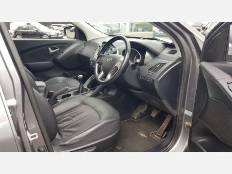 Hyundai ix35 2.0 CRDi Premium 4WD Euro 5 5dr 7