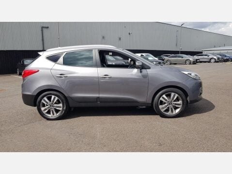 Hyundai ix35 2.0 CRDi Premium 4WD Euro 5 5dr 5