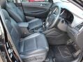 Hyundai TUCSON 2.0 CRDi Premium SE 4WD Euro 6 5dr 4