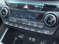 Hyundai TUCSON 2.0 CRDi Premium SE 4WD Euro 6 5dr 8