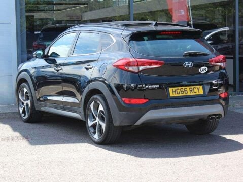Hyundai TUCSON 2.0 CRDi Premium SE 4WD Euro 6 5dr 2