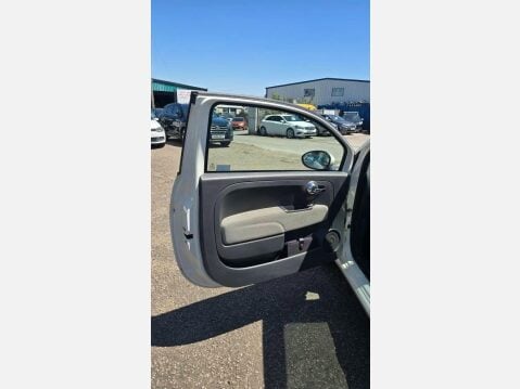 Fiat 500 1.2 Lounge Euro 5 (s/s) 3dr 26