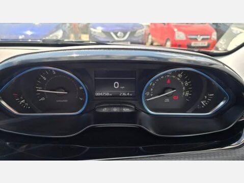 Peugeot 2008 1.2 PureTech Allure Euro 6 (s/s) 5dr 9