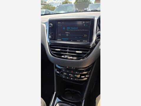 Peugeot 2008 1.2 PureTech Allure Euro 6 (s/s) 5dr 8