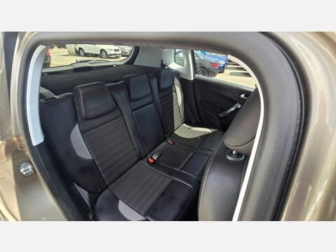 Peugeot 2008 1.2 PureTech Allure Euro 6 (s/s) 5dr 7