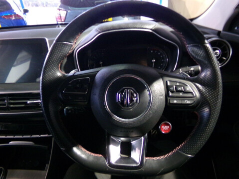 MG HS 1.5 T-GDI Exclusive DCT Euro 6 (s/s) 5dr 40