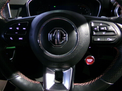 MG HS 1.5 T-GDI Exclusive DCT Euro 6 (s/s) 5dr 42