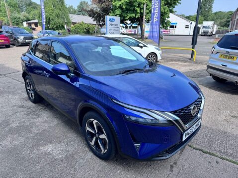 Nissan Qashqai 1.3 DIG-T MHEV N-Connecta Euro 6 (s/s) 5dr 2