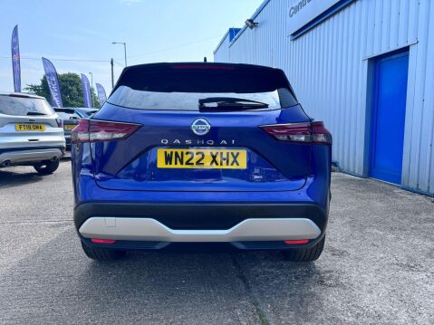 Nissan Qashqai 1.3 DIG-T MHEV N-Connecta Euro 6 (s/s) 5dr 7