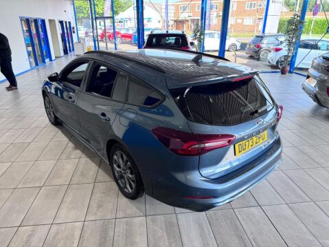 Ford Focus 1.0T EcoBoost ST-Line Euro 6 (s/s) 5dr 10