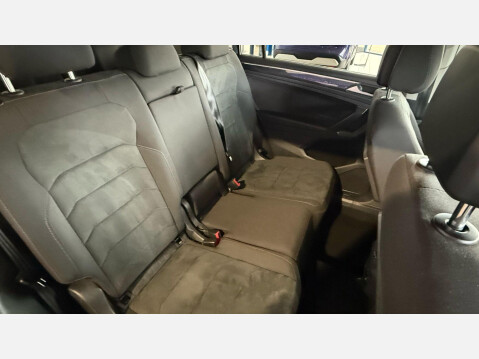 Volkswagen Tiguan Allspace 2.0 TDI SEL Euro 6 (s/s) 5dr 17