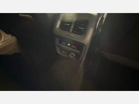 Volkswagen Tiguan Allspace 2.0 TDI SEL Euro 6 (s/s) 5dr 18