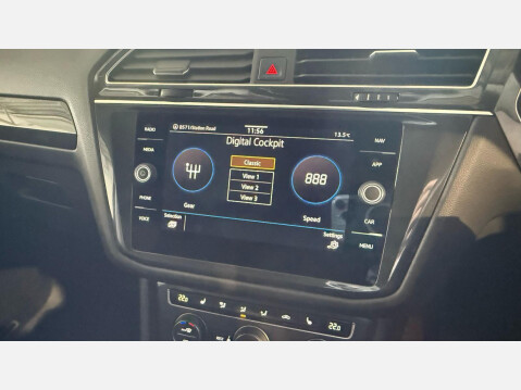 Volkswagen Tiguan Allspace 2.0 TDI SEL Euro 6 (s/s) 5dr 39