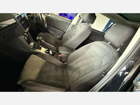 Volkswagen Tiguan Allspace 2.0 TDI SEL Euro 6 (s/s) 5dr 55