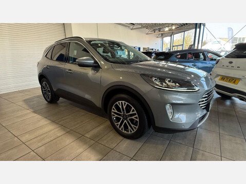Ford Kuga 1.5T EcoBoost Titanium Edition Euro 6 (s/s) 5dr 1
