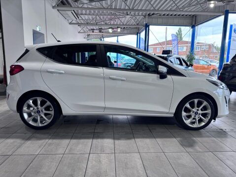 Ford Fiesta 1.0T EcoBoost MHEV Titanium X Euro 6 (s/s) 5dr 3