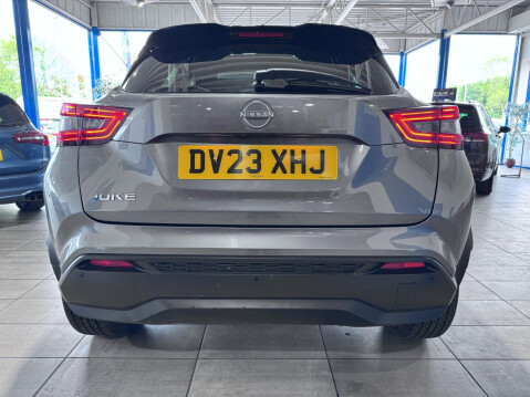 Nissan Juke 1.0 DIG-T N-Connecta DCT Auto Euro 6 (s/s) 5dr 7