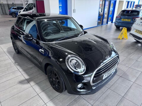 Mini Hatch 1.5 Cooper Classic Euro 6 (s/s) 3dr 2