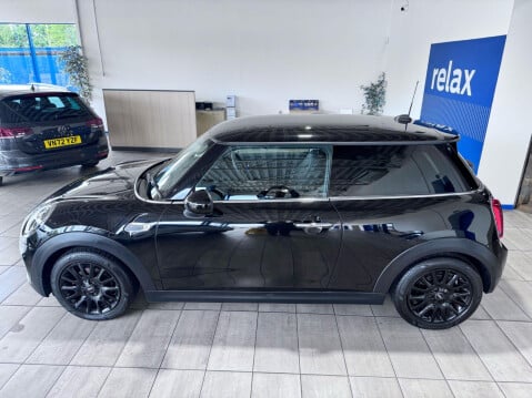 Mini Hatch 1.5 Cooper Classic Euro 6 (s/s) 3dr 12