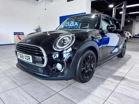 Mini Hatch 1.5 Cooper Classic Euro 6 (s/s) 3dr 13