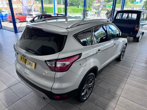 Ford Kuga 1.5 TDCi EcoBlue Titanium Edition Euro 6 (s/s) 5dr 6