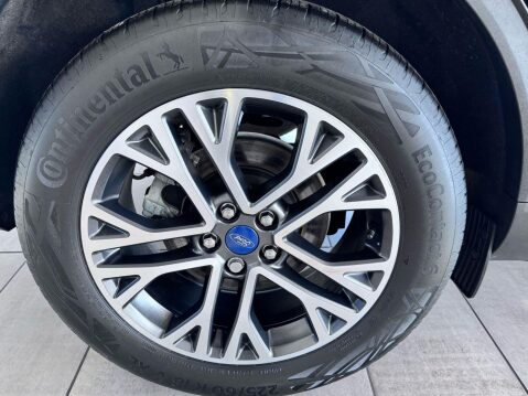 Ford Kuga 1.5T EcoBoost Titanium Edition Euro 6 (s/s) 5dr 17