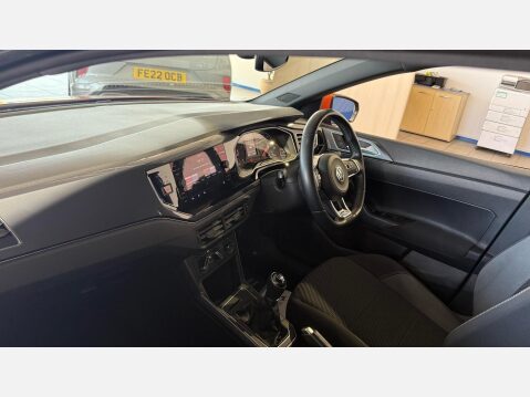 Volkswagen Polo 1.0 TSI R-Line Euro 6 (s/s) 5dr 19