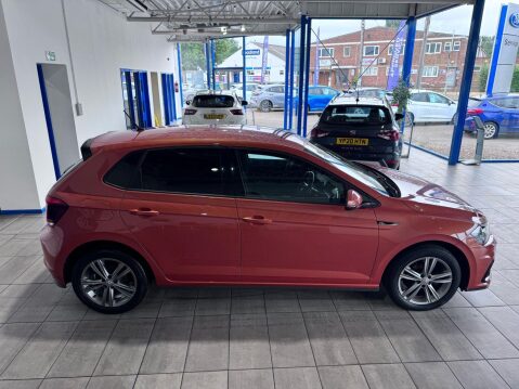 Volkswagen Polo 1.0 TSI R-Line Euro 6 (s/s) 5dr 4