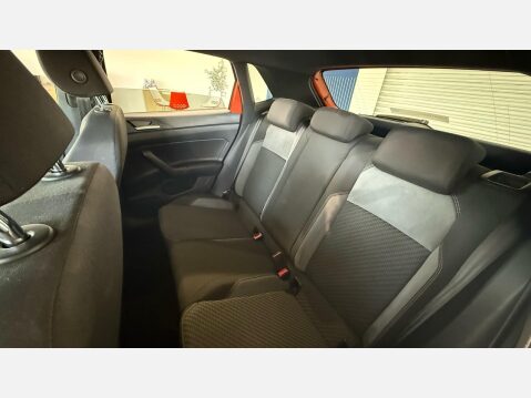 Volkswagen Polo 1.0 TSI R-Line Euro 6 (s/s) 5dr 21